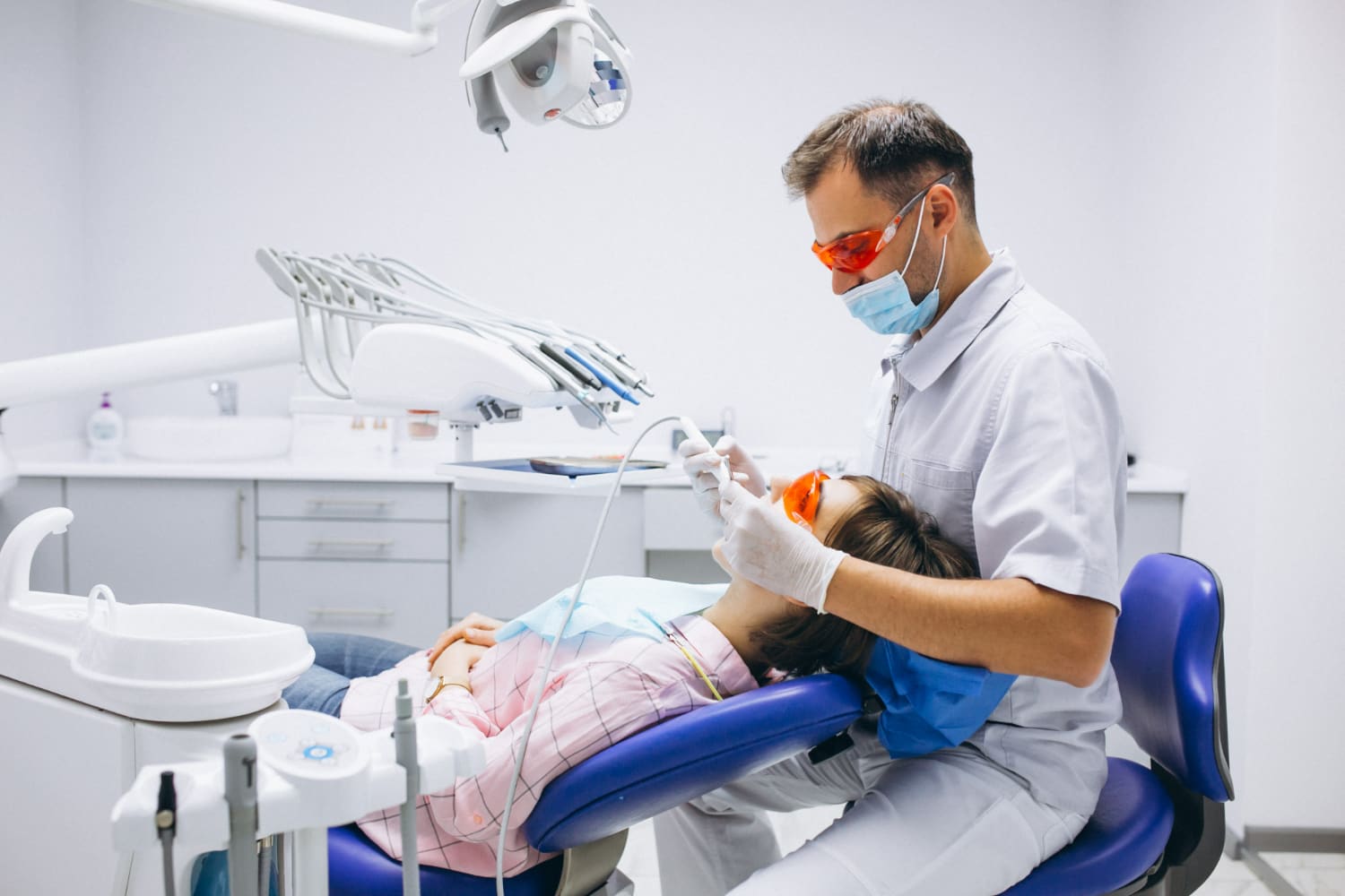 Controla tu inventario dental con nuestro software